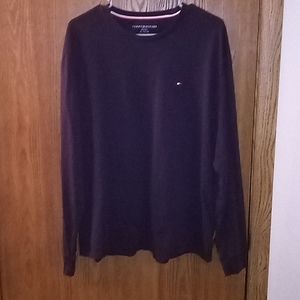 Tommy Hilfiger men's size x- large long sleeve t-shirt